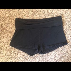 Aerie slim gym short